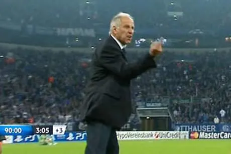 Girard : un doigt, un match!