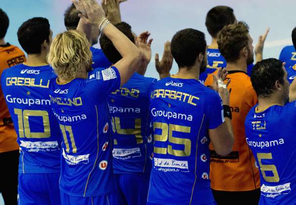 La main dans le sac ?