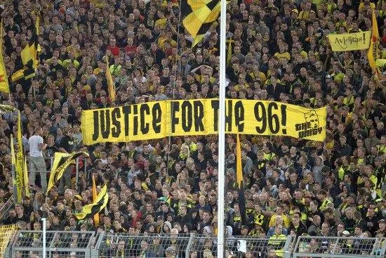Photo : Dortmund solidaire de Liverpool