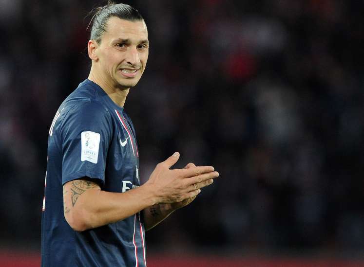 Zlatan, quatre passes et un rouge