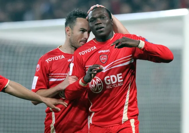 Saint-Étienne assure, Valenciennes est renversant