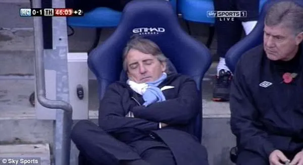 Photo : Mancini se tape une petite sieste
