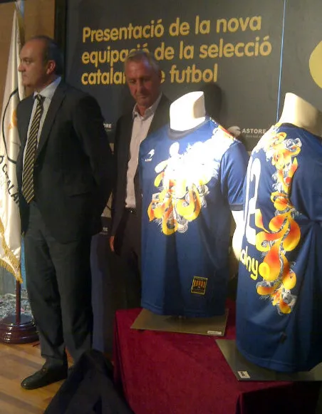 Photo : le nouveau maillot de la Catalogne