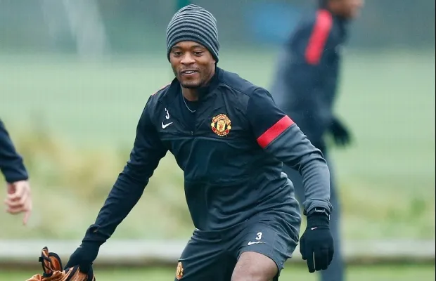 PSG : Évra et Hamšík désirés