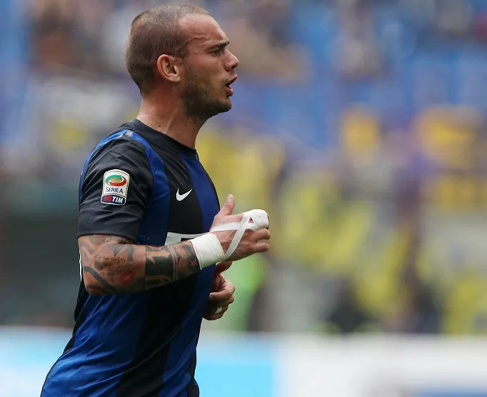 PSG et Sneijder OK ?