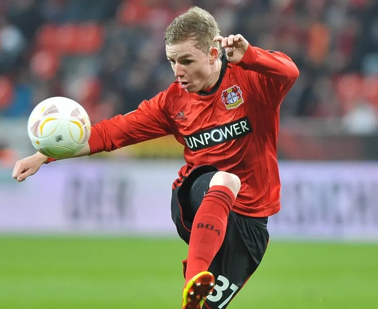 Le Bayer tombe à Hanovre