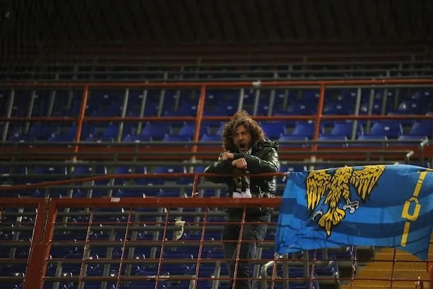 Photo : Seul au stade