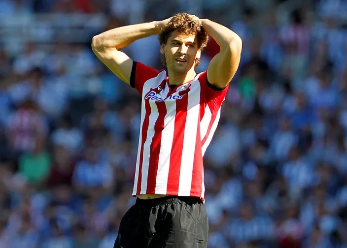 Fernando Llorente, de béni à banni