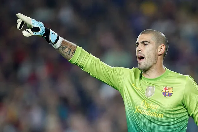 Valdés veut finir au Barça