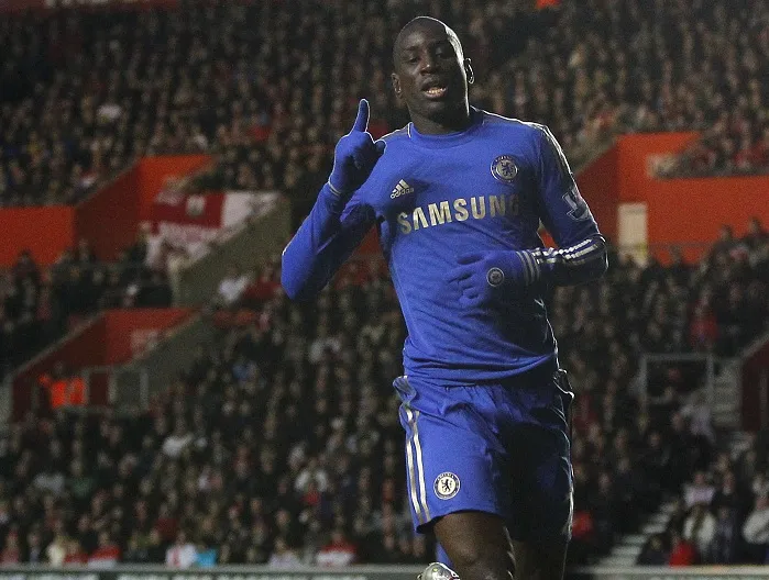 Demba Ba première, et deuxième !