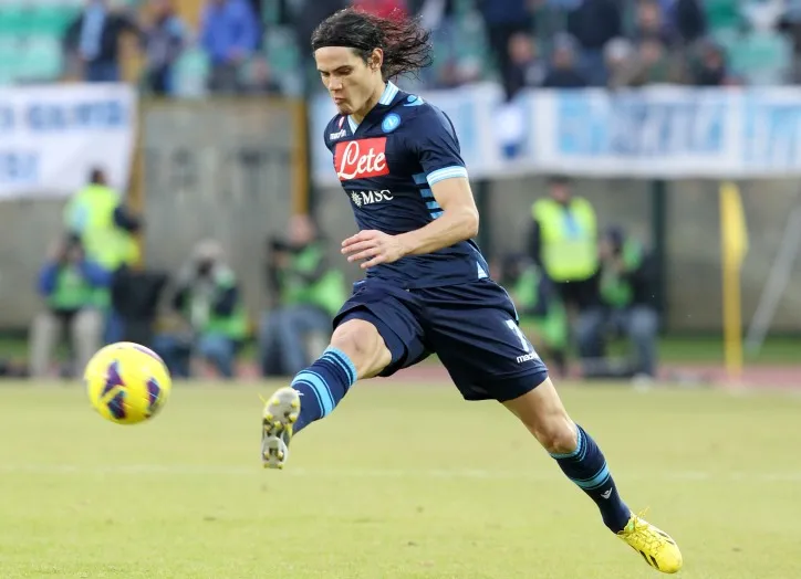 Cavani évasif sur son avenir