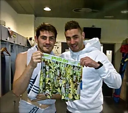 Photo: Casillas, Benzema et un caleçon