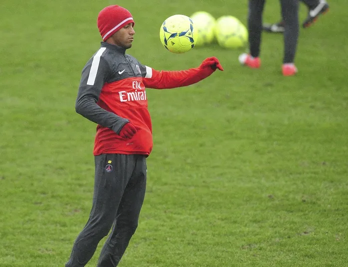 Quand Lucas Moura se prend pour Einstein