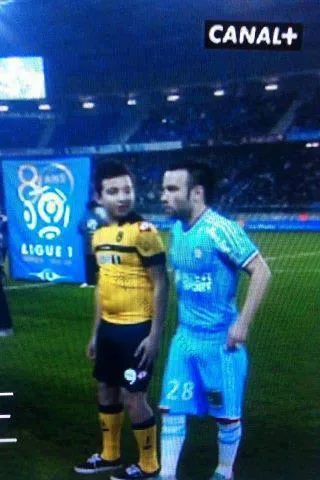 Photo : Valbuena et l’enfant