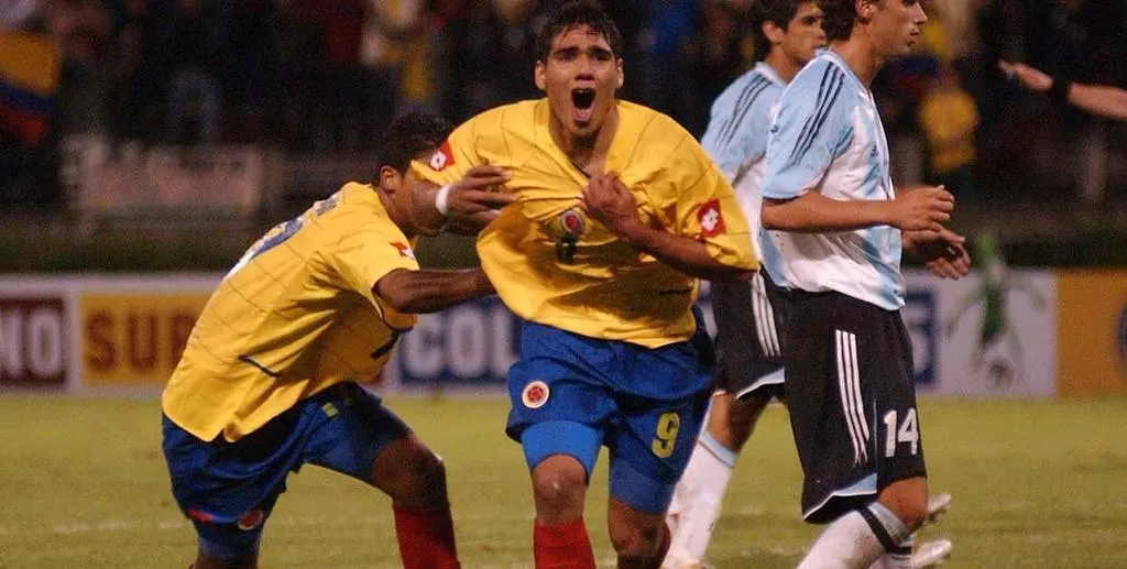 Photo: Falcao à 18 piges