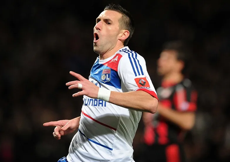 Réveillère, première recrue de QPR ?