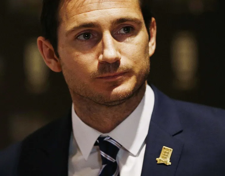 L.A : Robbie Keane attend Lampard