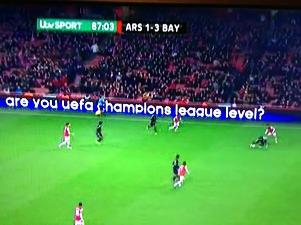 Photo : Les panneaux pub contre Arsenal