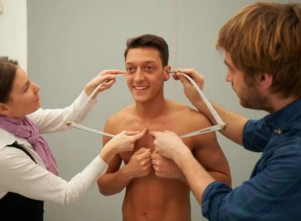 Photo : Özil de cire