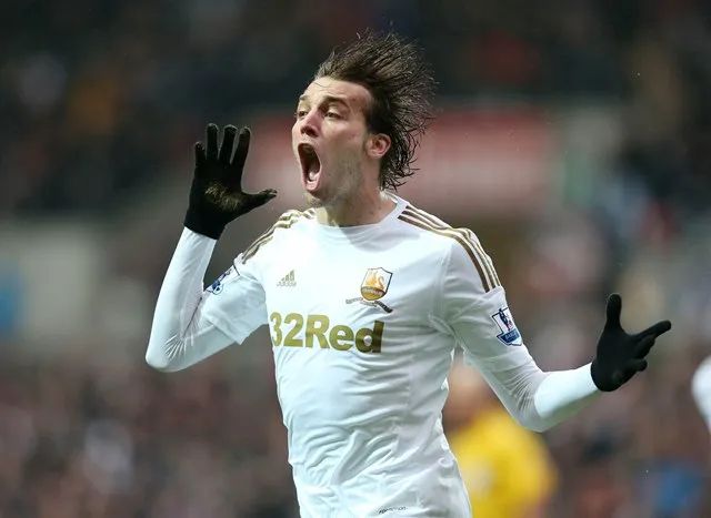 Michu prolonge à Swansea