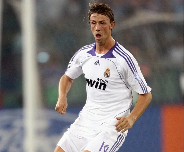 Guti et la guerre Marca/Real