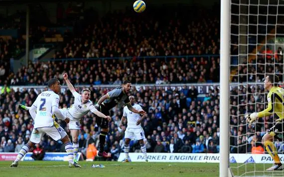 Leeds dégage Tottenham