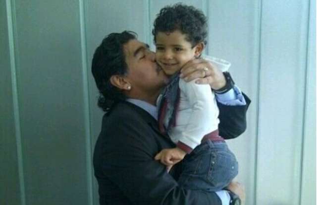 Photo: Maradona et le fils de Cristiano