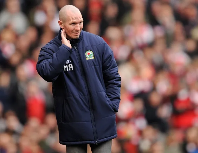 Il postule pour entraîner à Blackburn