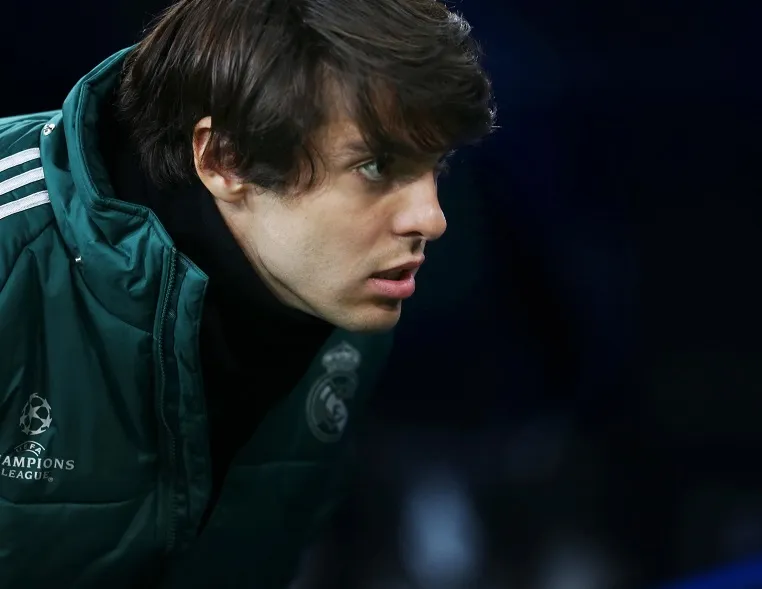 Kaká prêt à rester au Real