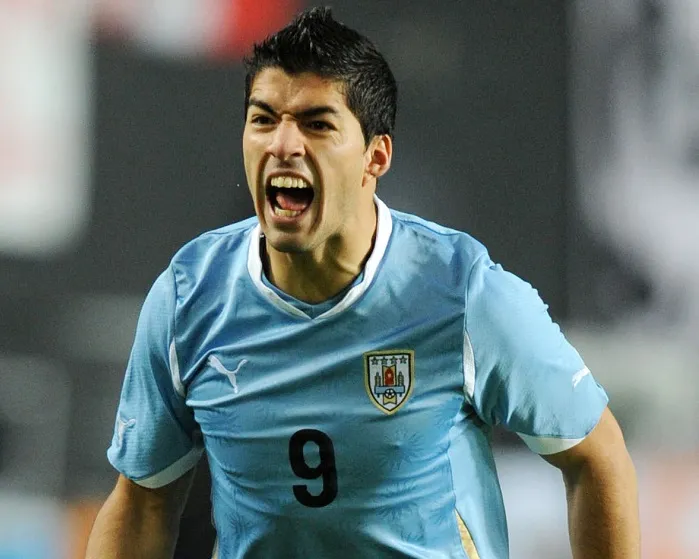 Luis Suárez dans le collimateur de la FIFA