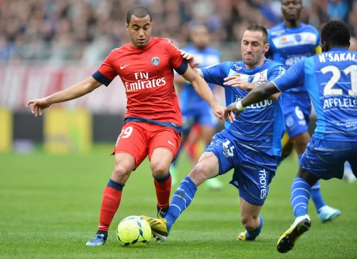 Le PSG assure l&rsquo;essentiel à Troyes