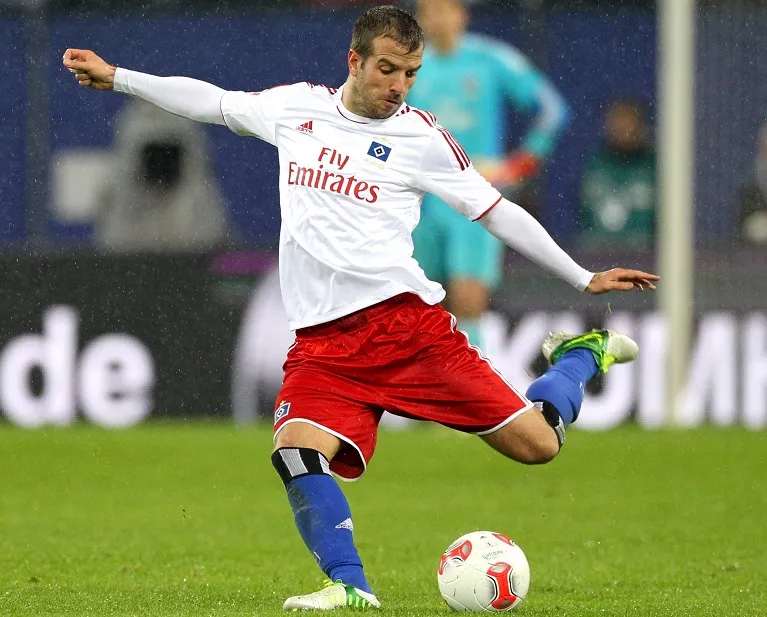 Van der Vaart mise sur le Barça