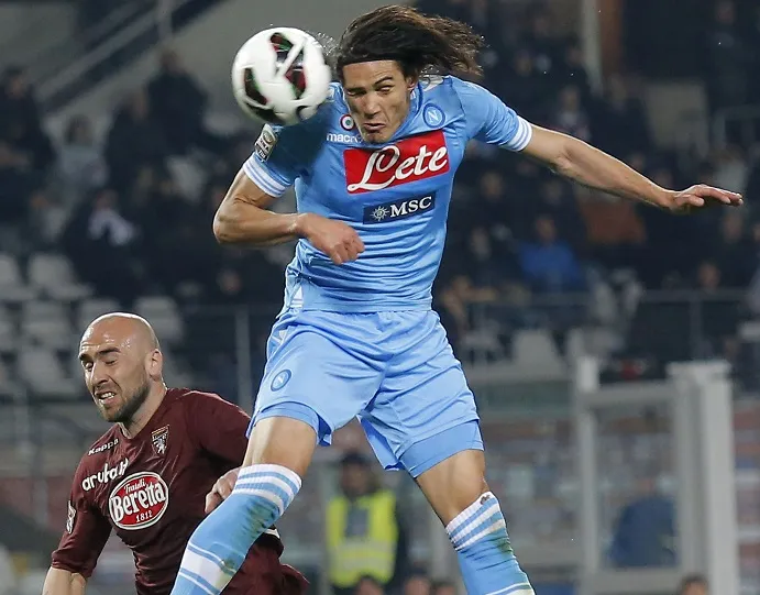 Une offre énorme de City pour Cavani ?