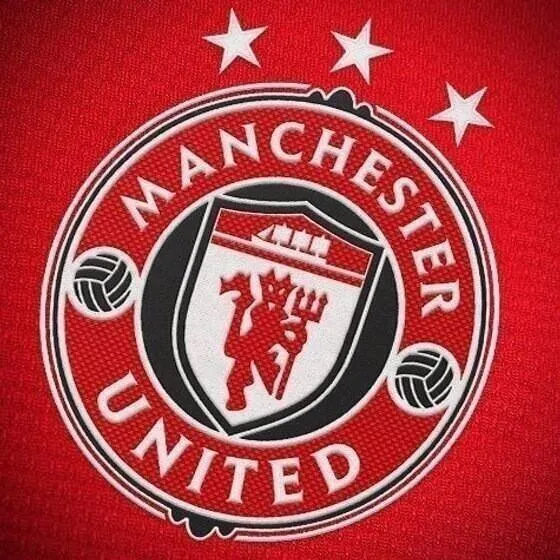 Photo: Un nouveau logo pour MU ?