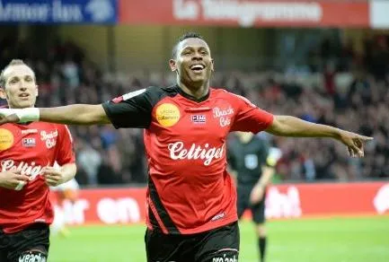 Guingamp retrouve la Ligue 1 !