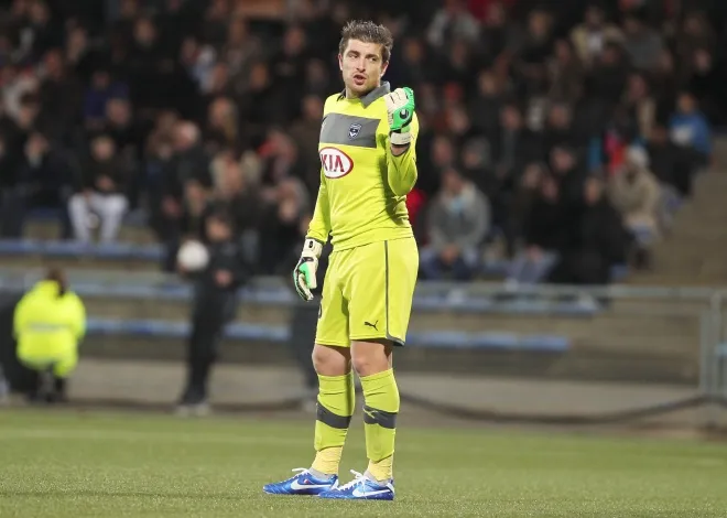 Bordeaux  pas favori selon Carrasso