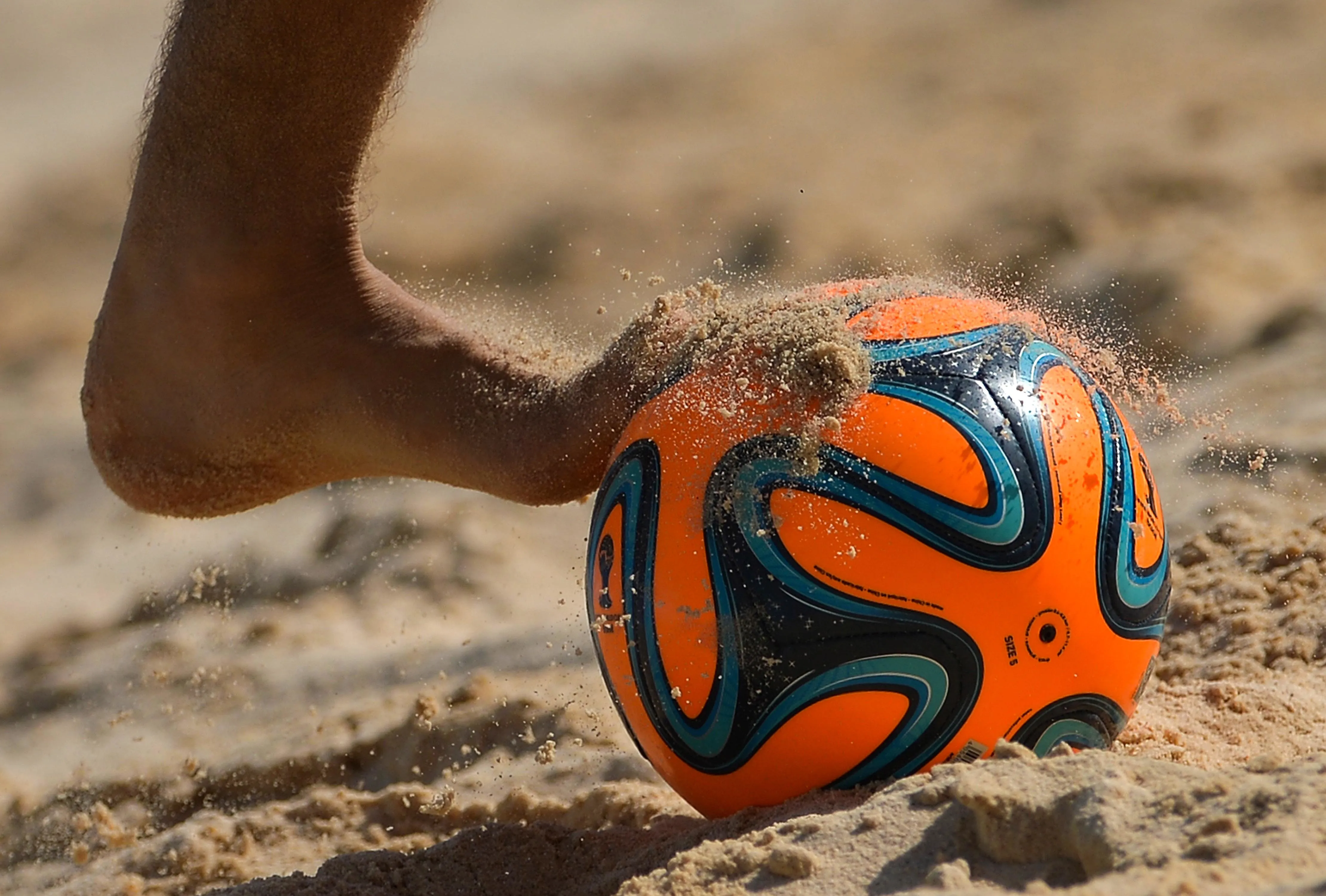 Tu sais que tu hais le beach soccer quand …