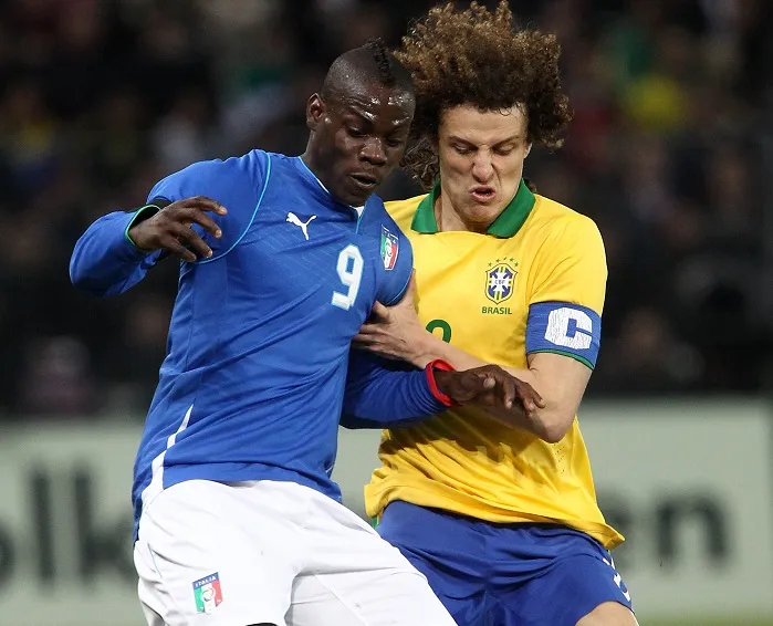 Ronaldo avertit Balotelli