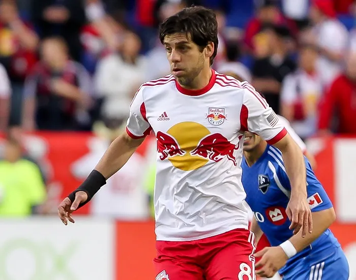 Juninho adoube Grenier