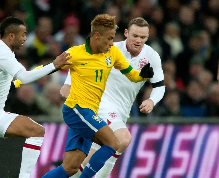 Barça : Neymar attend Rooney