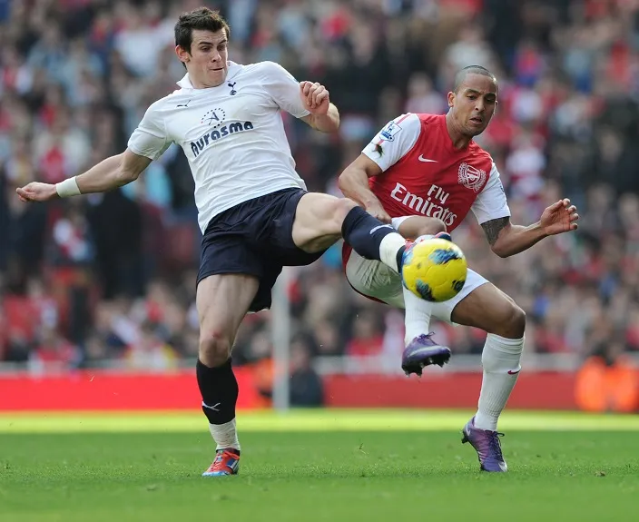 Wenger se mord les doigts pour Bale