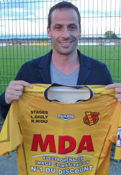 Photo : Giuly en CFA 2