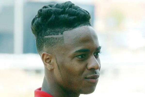 Photo : la coupe ridicule de Sterling
