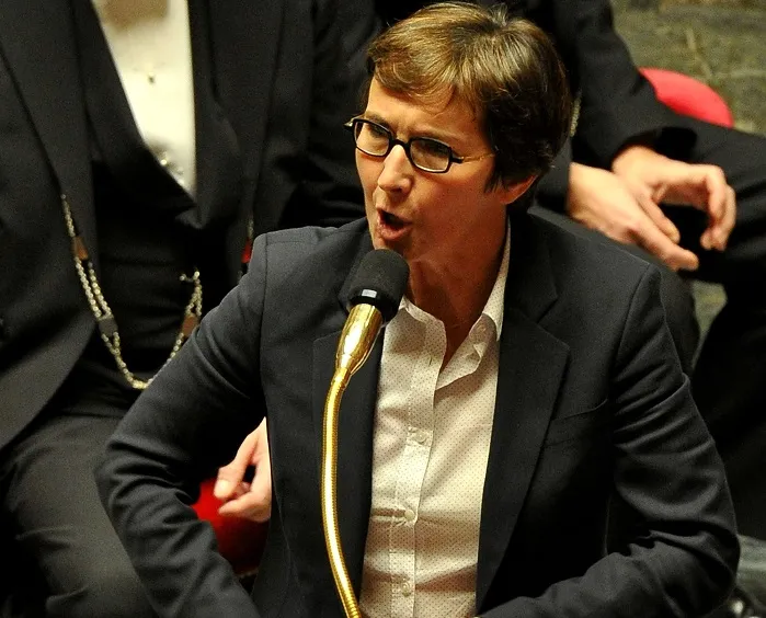 Le Parlement à l&rsquo;assaut du sport