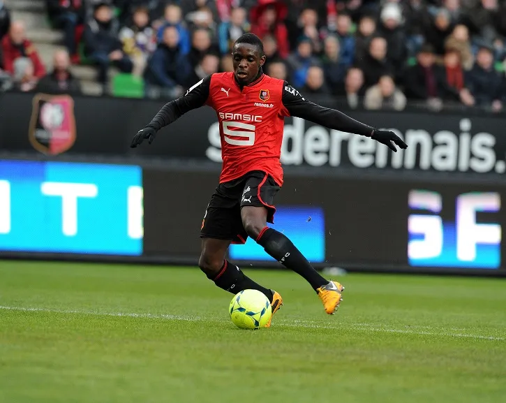 Mavinga dément tout départ sur Twitter