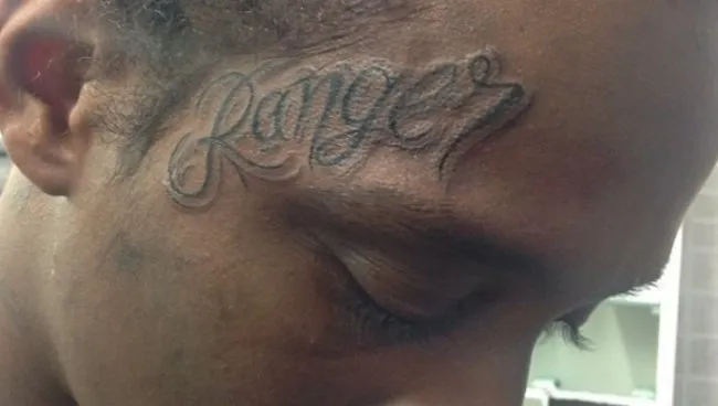 Photo : Il n&rsquo;oubliera jamais son nom