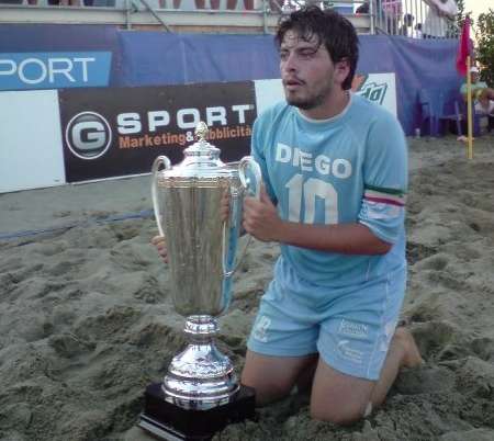 Que deviens-tu, Diego Maradona Junior ?