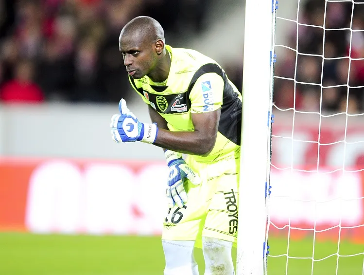 Officiel : Thuram au Standard de Liège