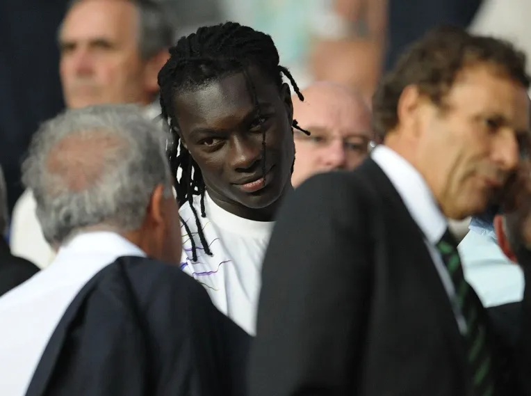 Aulas envoie Gomis à Newcastle