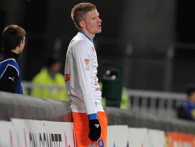 Charbonnier signe à Reims